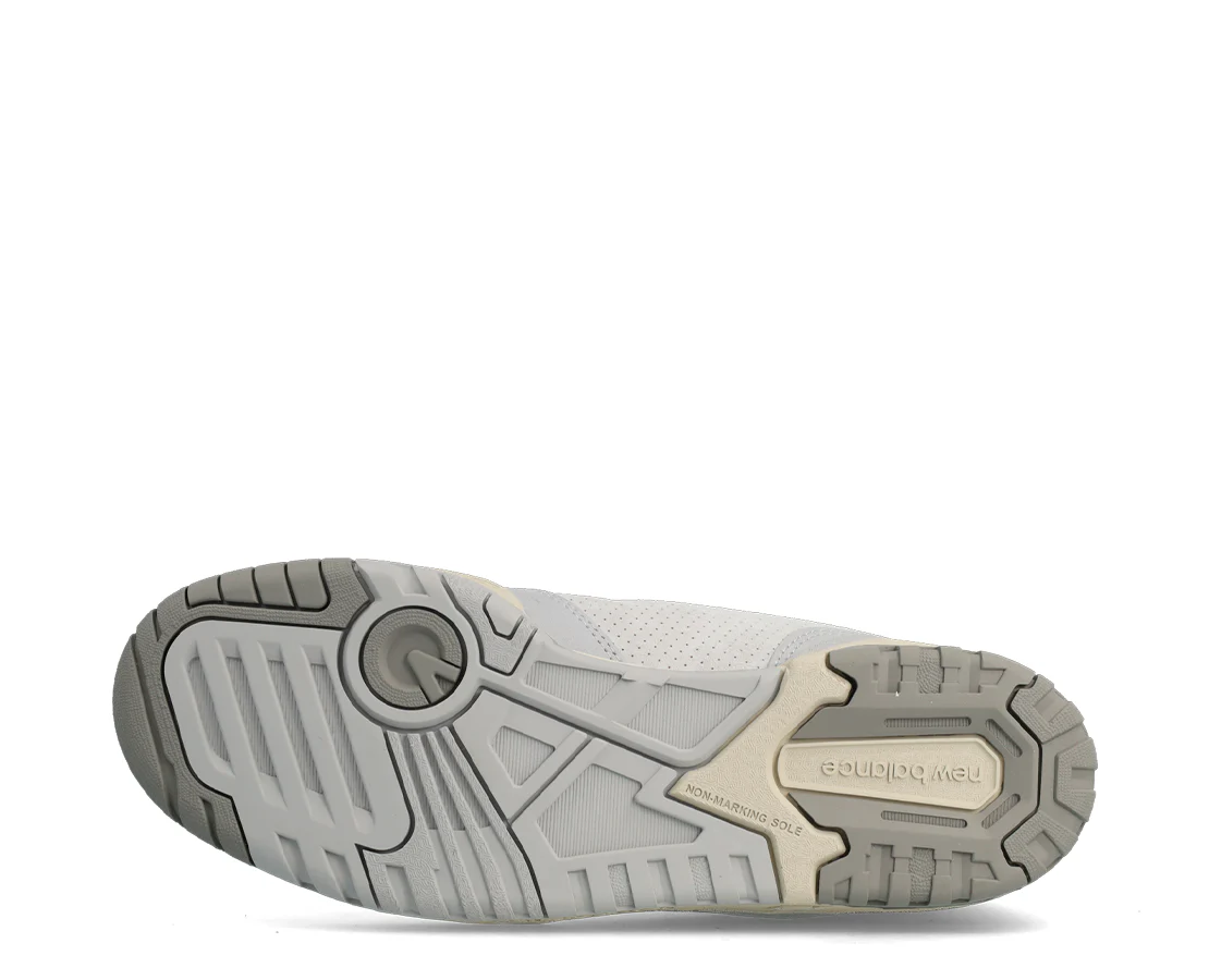 New Balance 650R Light Aluminum - Image 4