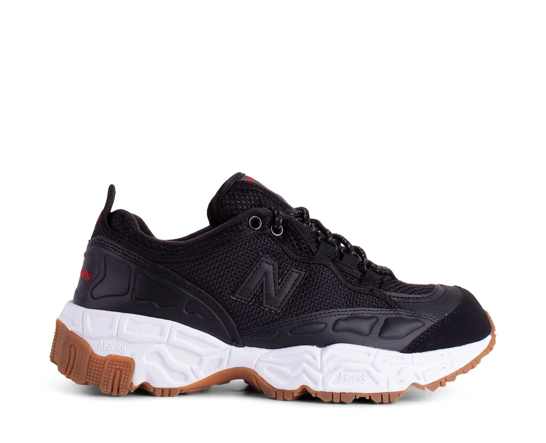 New Balance 801
