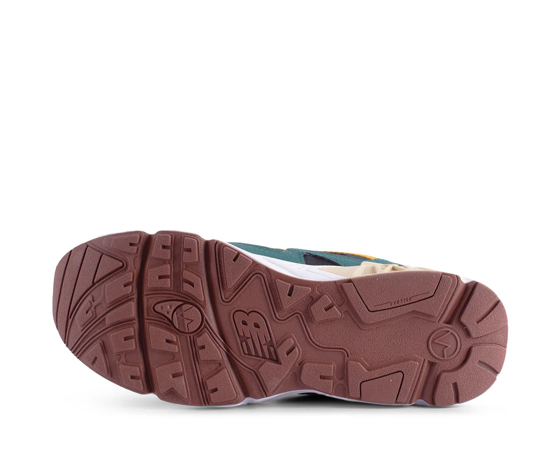 New Balance 850 - Image 2