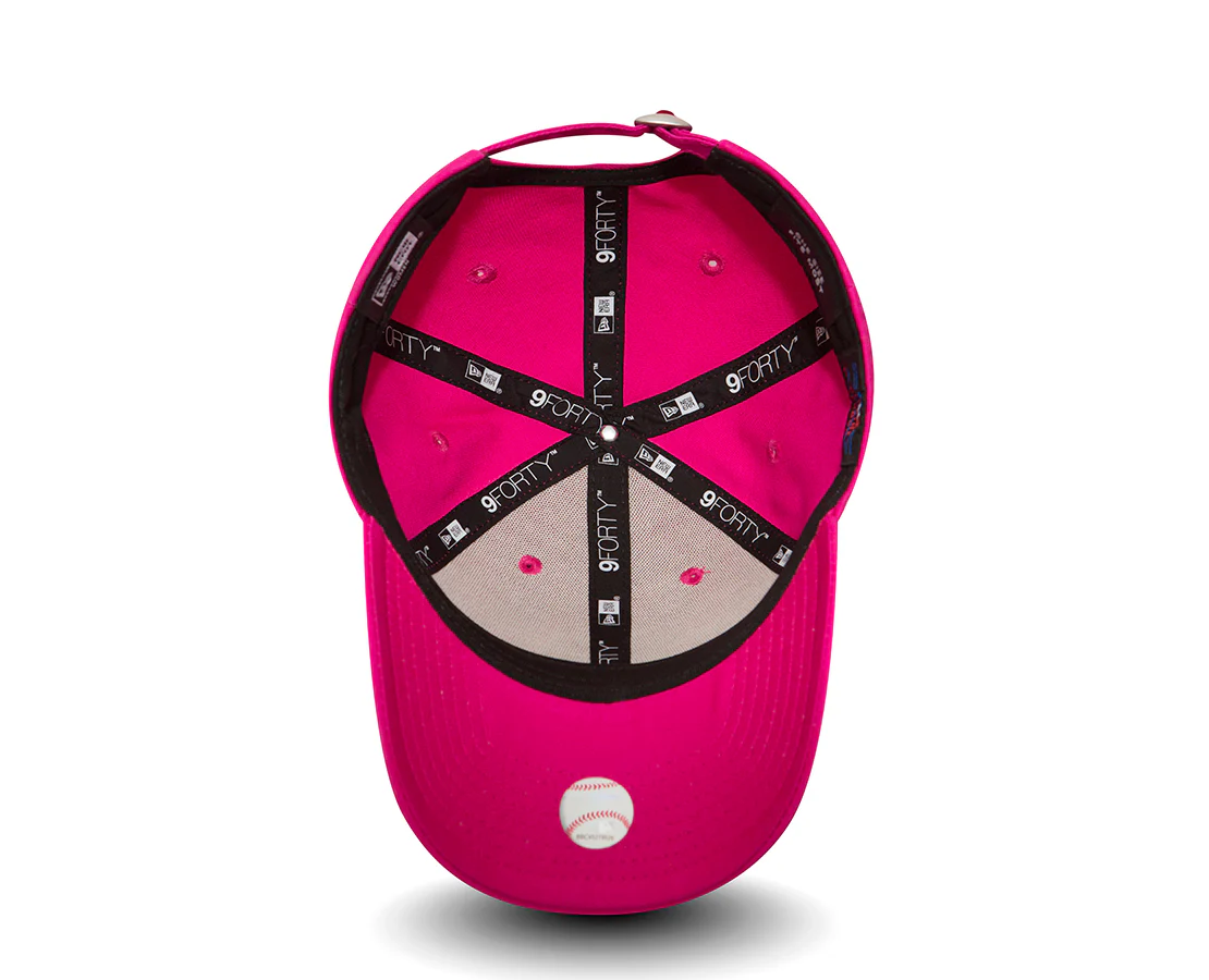 New Era New York Yankees Essential Womens Pink 9FORTY - Image 4