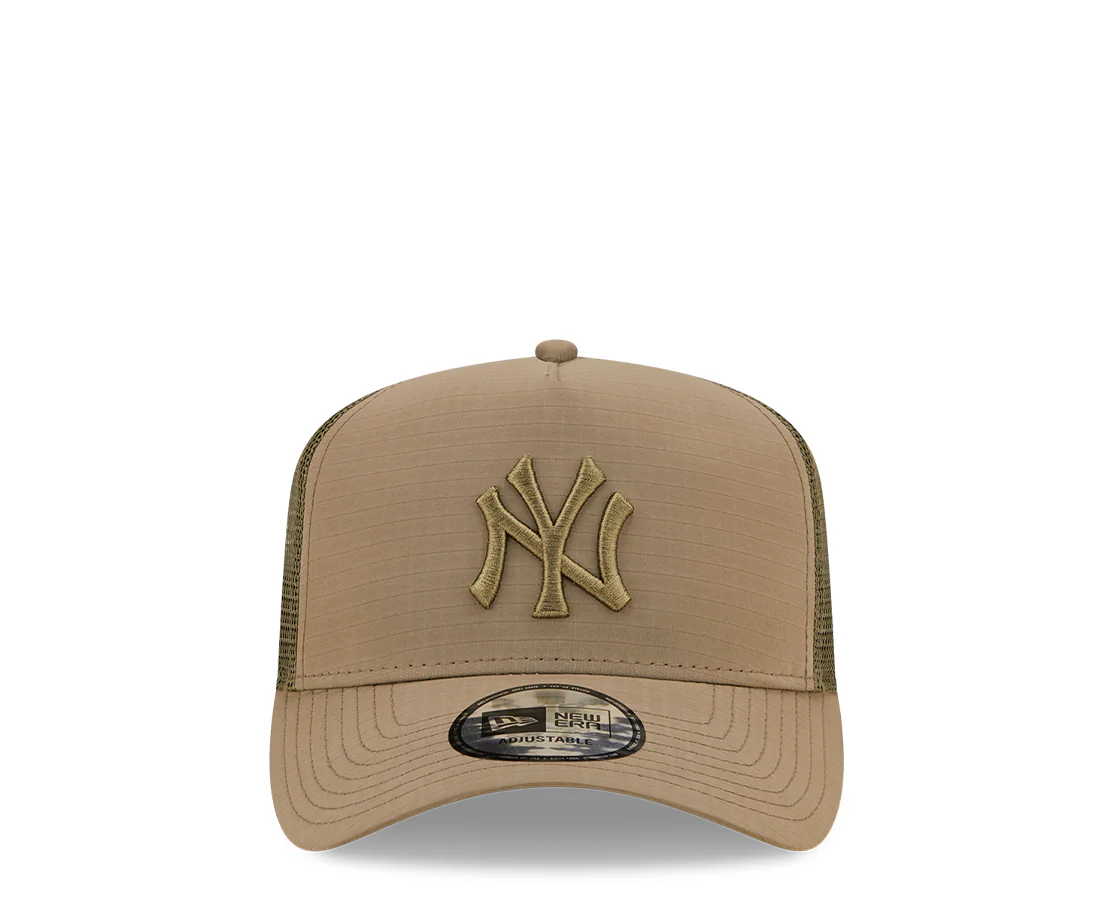 New Era NY Yankees Ripstop Trucker