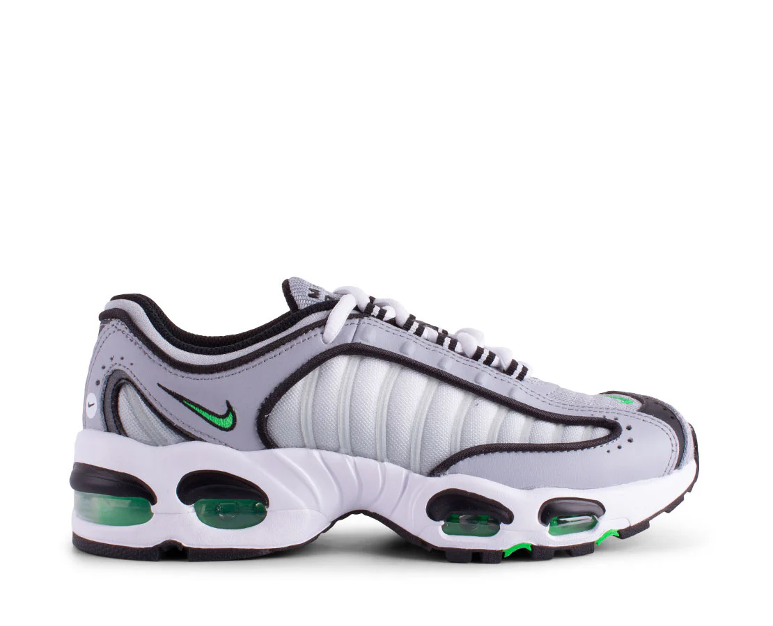 Nike Air Max Tailwind IV