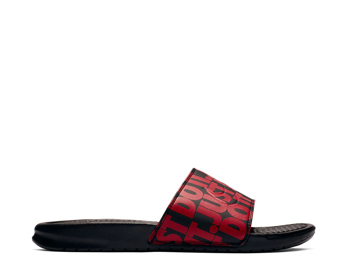 Nike Benassi