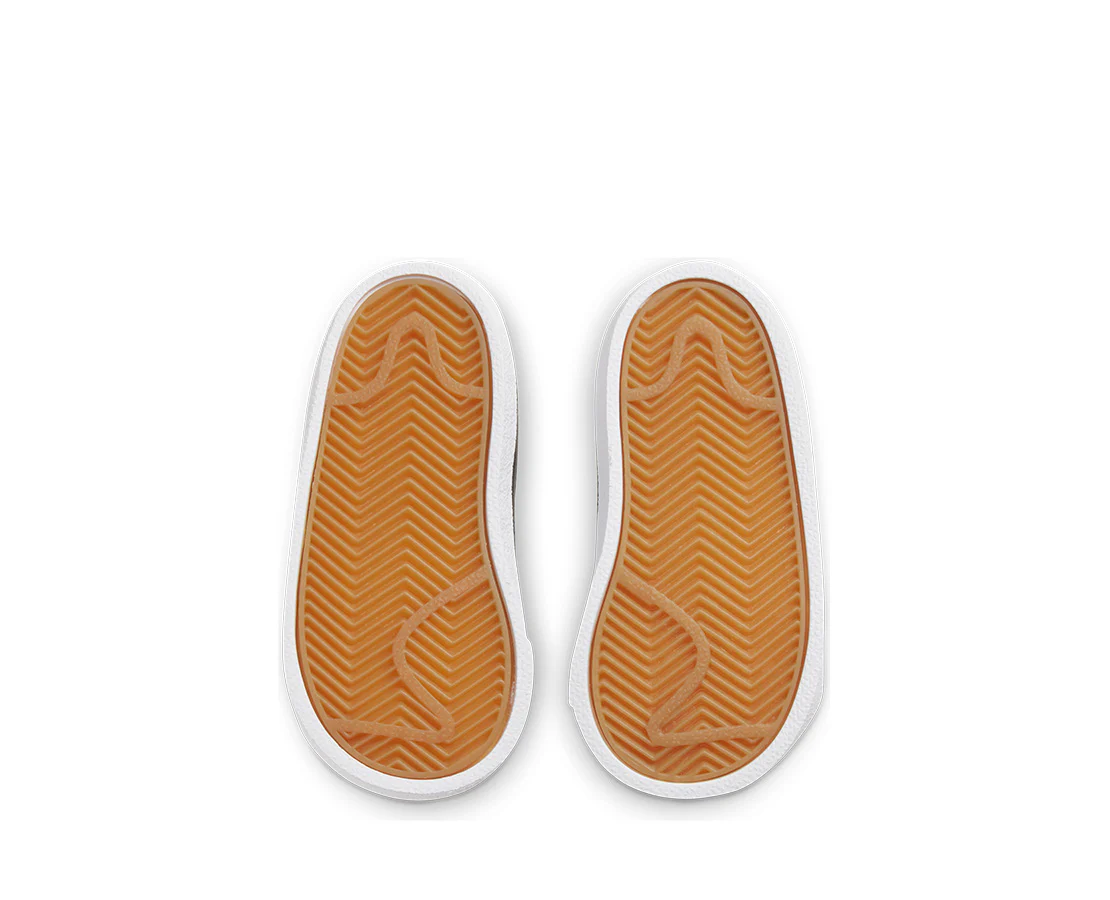 Nike Blazer Low 77 - Image 4