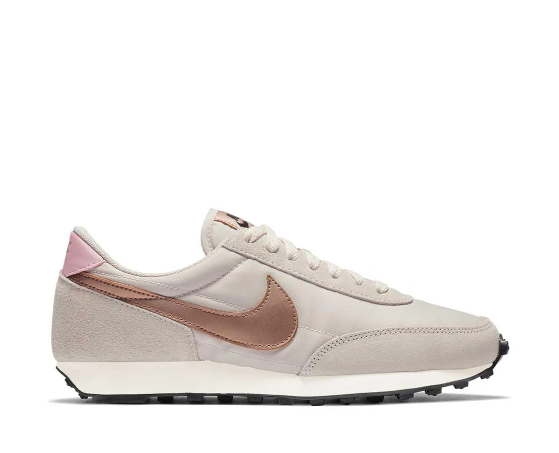 Nike Dbreak Type