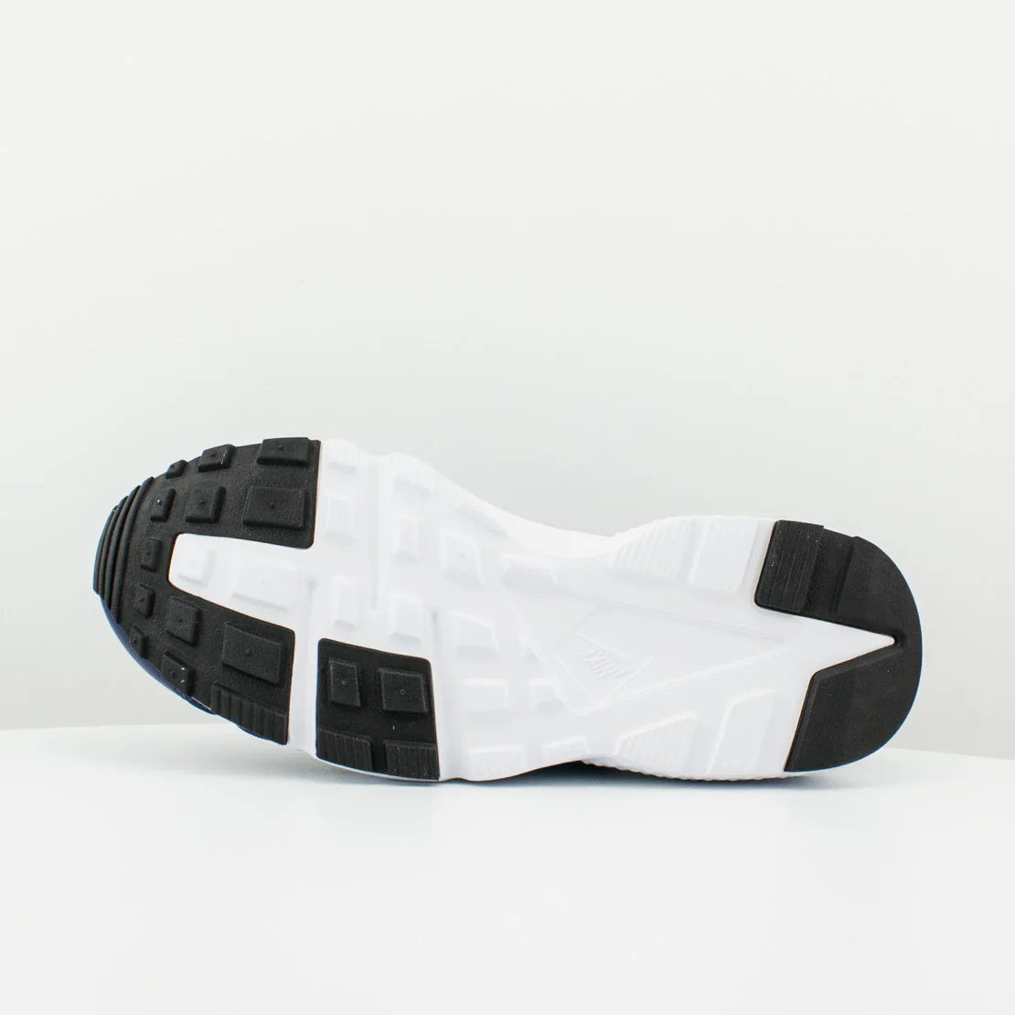 Nike Huarache Run GS - Image 2