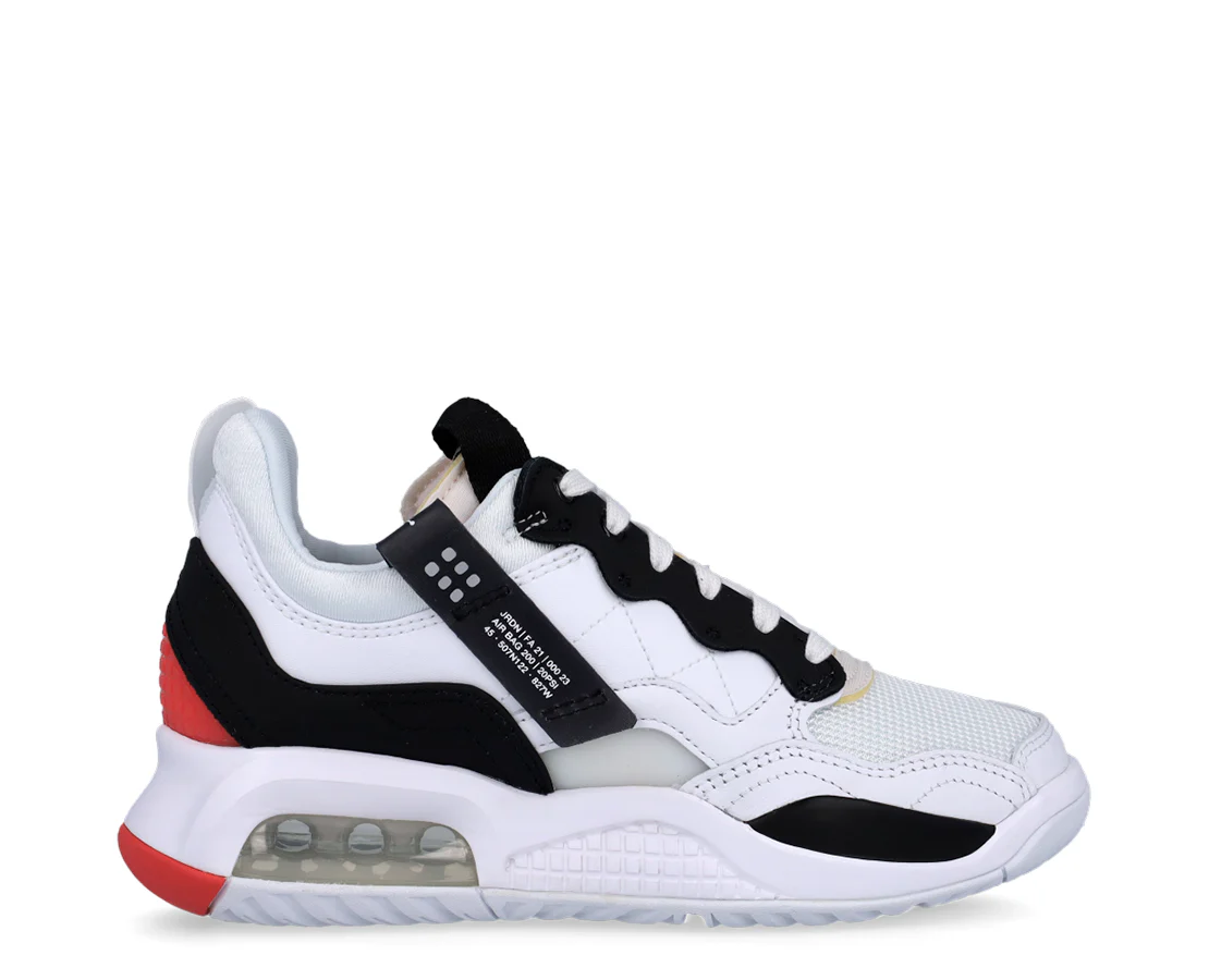 Nike Jordan MA2 "Fire Red"