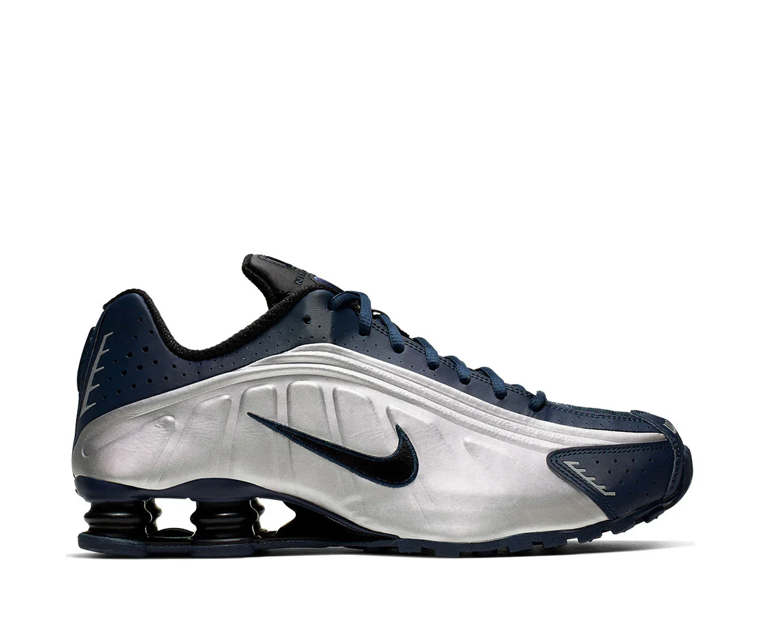 Nike Shox R4