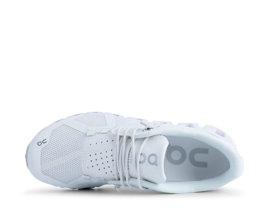 On Cloud - Image 3