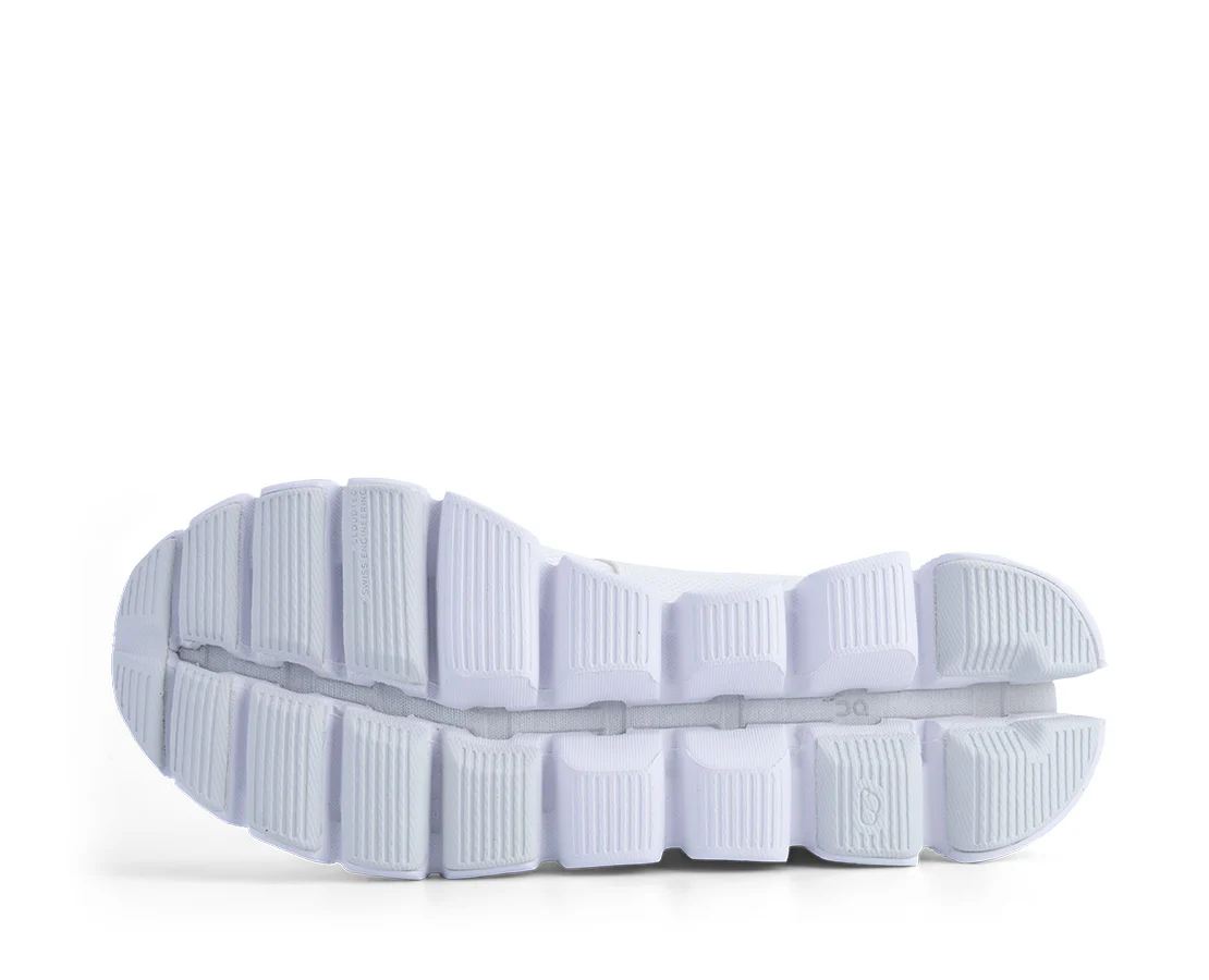 On Cloud - Image 4