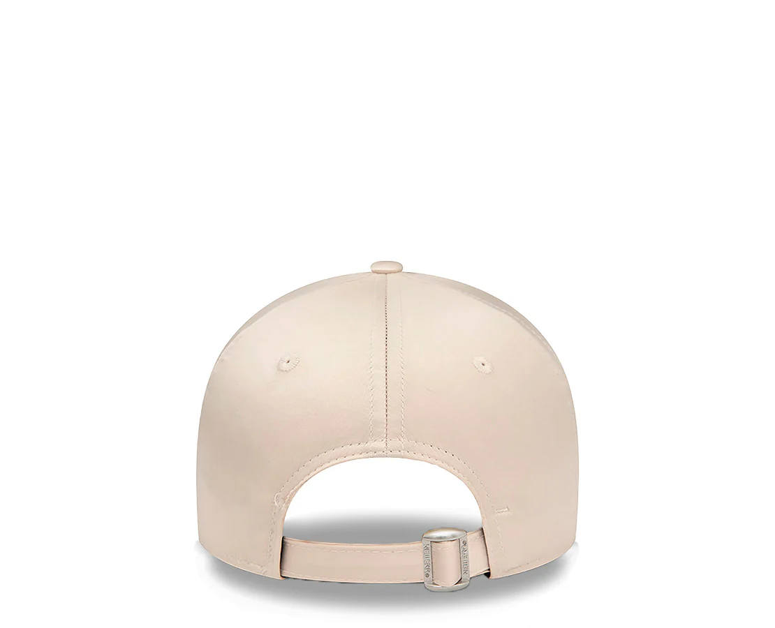 New Era New York Yankees Satin 9FORTY W - Image 3