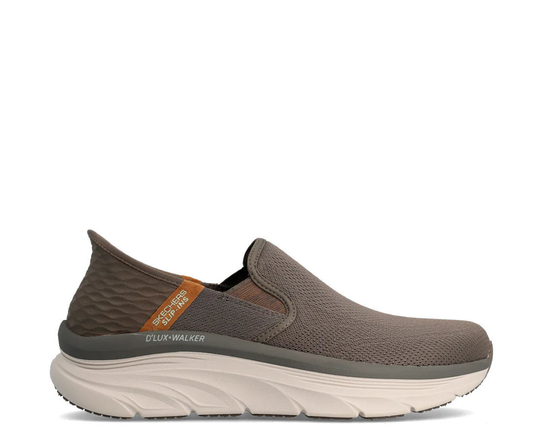 Skechers DLux Walker Orford