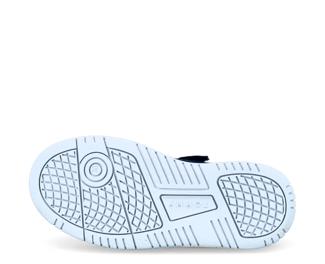 Tommy Hilfiger Flag Low Cut Lace Up - Image 4