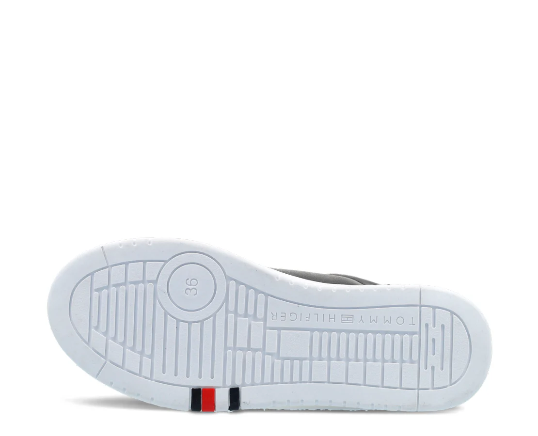 Tommy Hilfiger Low Cut Lace-Up - Image 4