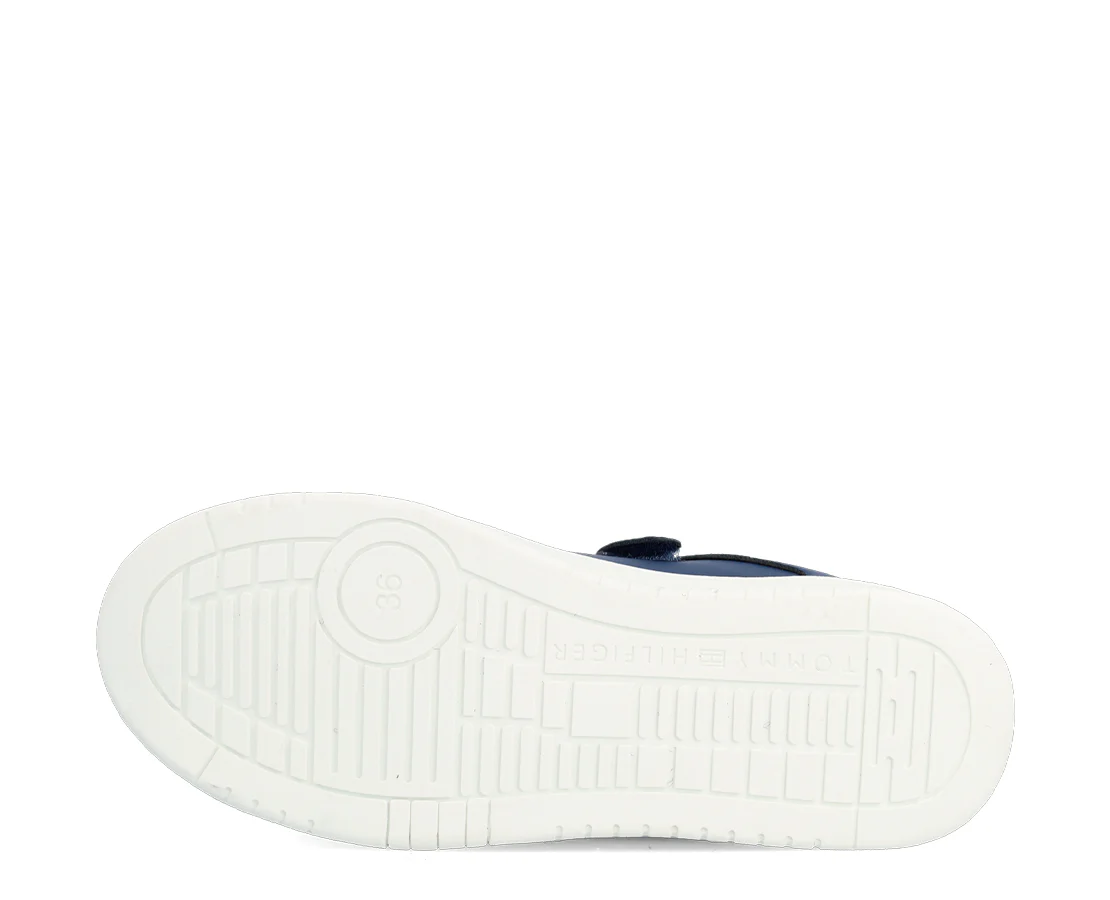 Tommy Hilfiger Low Cut Lace-Up - Image 4